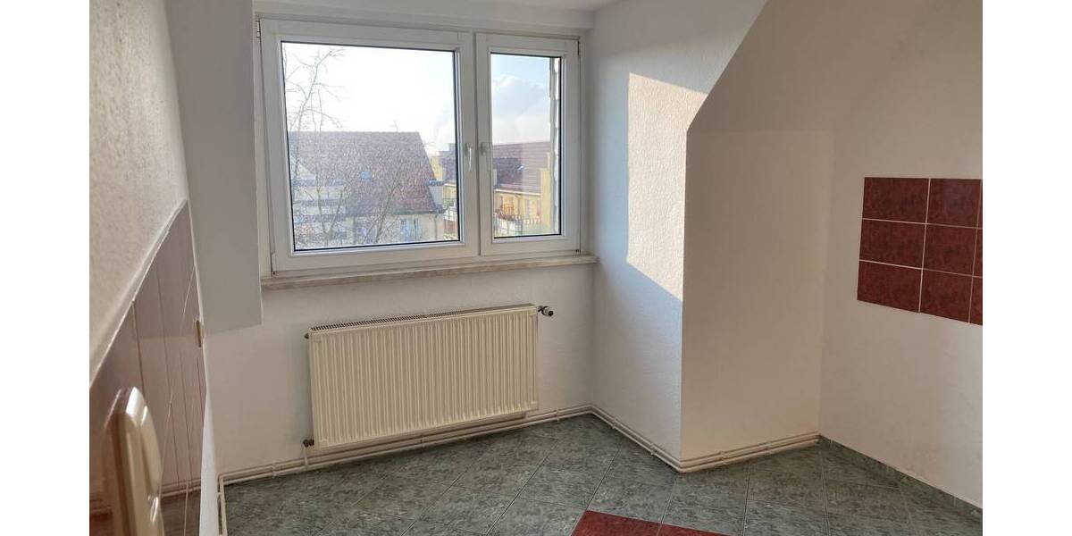 Zimmer Halle (Saale) Damaschkestraße - 2 Zimmer, 55 m&sup2;, 460&euro; | Angebot:26092449