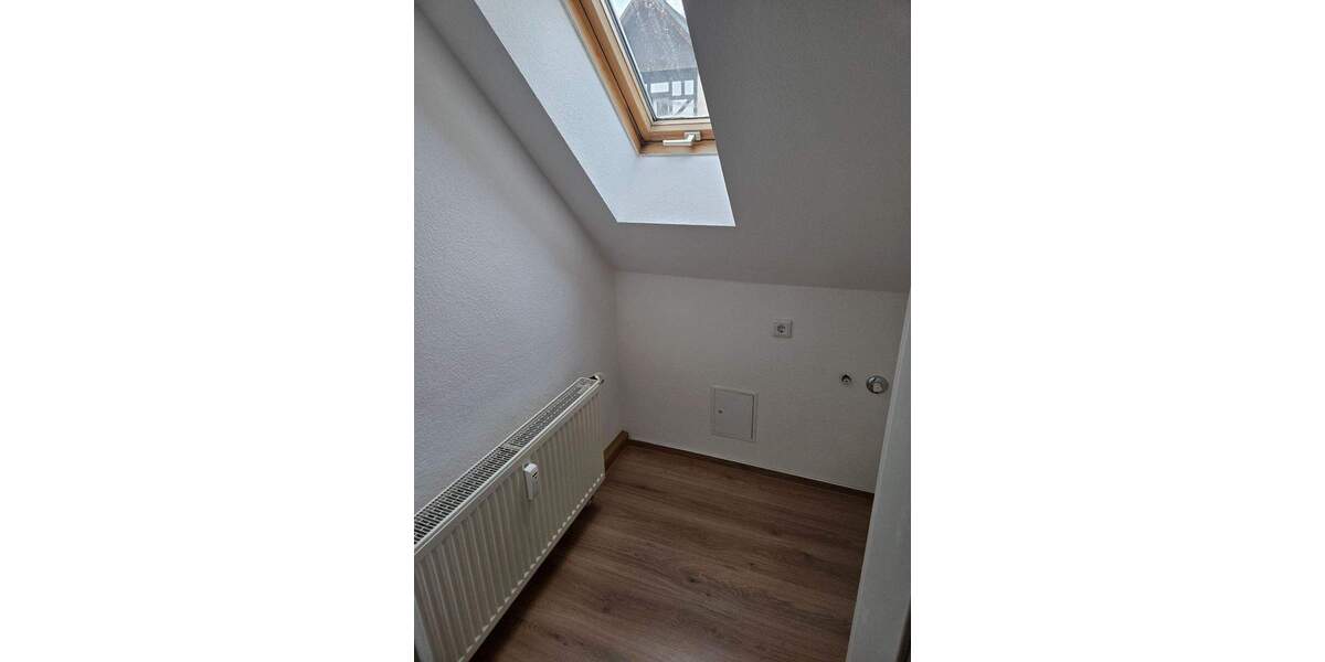 Etagenwohnung Waldheim - 4 Zimmer, 102 m&sup2;, 550&euro; | Angebot:25688927