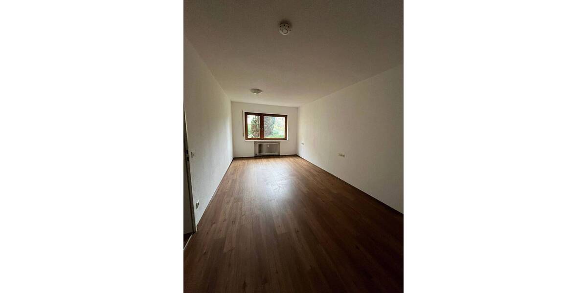 Etagenwohnung Radolfzell am Bodensee Radolfzell - 3 Zimmer, 95 m&sup2;, 1.000&euro; | Angebot:26189648