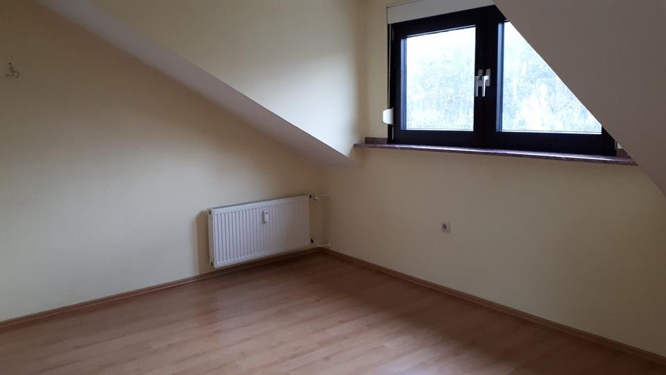 Dachgeschoßwohnung Köln Kalk - 2 Zimmer, 50 m&sup2;, 725&euro; | Angebot:26679371