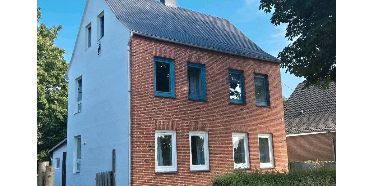 Einfamilienhaus Brunsbüttel - 5.5 Zimmer, 150 m&sup2;, 1.500&euro; | Angebot:24628780