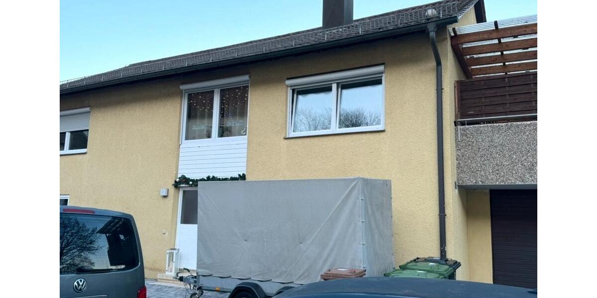 Einfamilienhaus Öhringen - 9 Zimmer, 189 m&sup2;, 2.100&euro; | Angebot:24733815