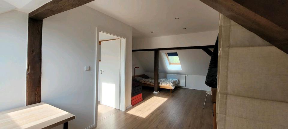 2.5 Zimmer DG Atelierwohung 2 zimmer