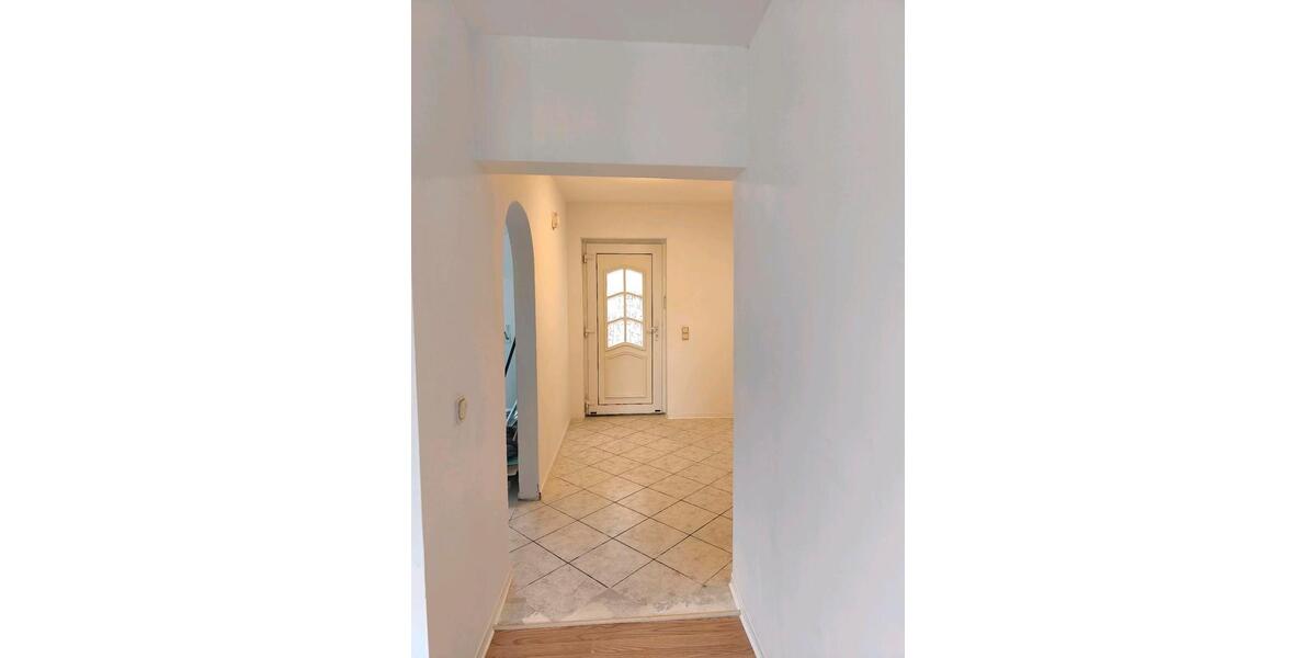Erdgeschoßwohnung Waldbröl - 3 Zimmer, 70 m&sup2;, 700&euro; | Angebot:26414561