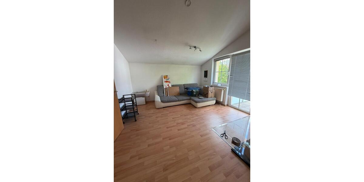 Dachgeschoßwohnung Mühlhausen (Thüringen) - 2 Zimmer, 53 m&sup2;, 350&euro; | Angebot:26531423