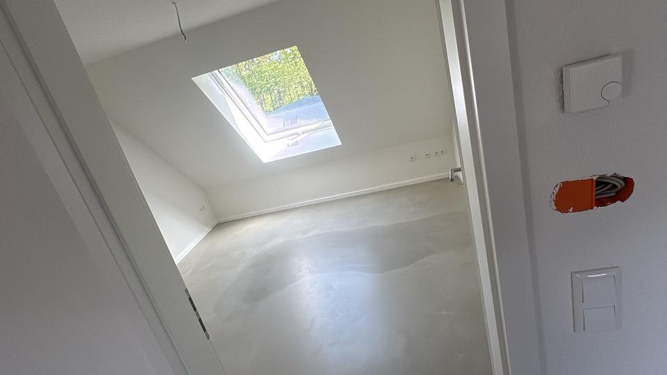 Dachgeschoßwohnung Bredstedt - 3 Zimmer, 66 m&sup2;, 858&euro; | Angebot:26655353