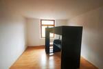 Etagenwohnung Weißenfels - 4 Zimmer, 111 m&sup2;, 660&euro; | Angebot:24533946