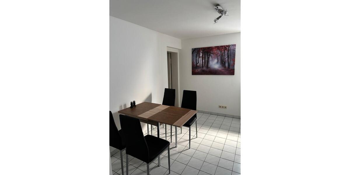 Etagenwohnung Rodenberg - 3 Zimmer, 80 m&sup2;, 1.000&euro; | Angebot:24446674
