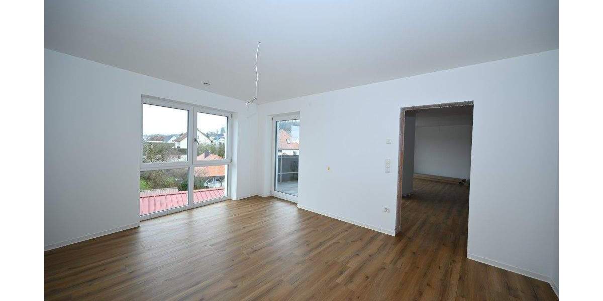 Etagenwohnung Seubersdorf - 4 Zimmer, 123 m&sup2;, 1.190&euro; | Angebot:25683111
