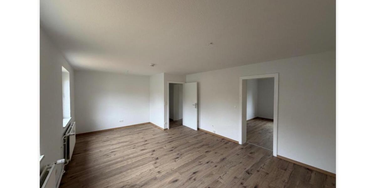 Ahornstraße 7, Salzgitter Thiede | Geräumige, frisch renovierte 3-Zimmerwohnung 3 zimmer