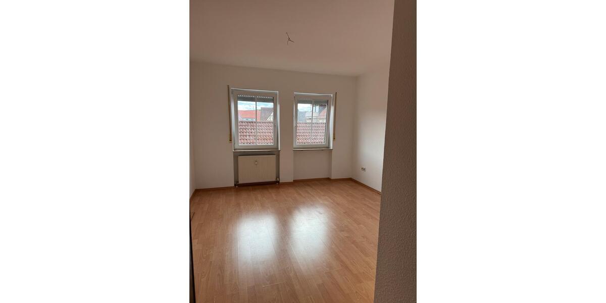 Dachgeschoßwohnung Bretten - 2 Zimmer, 56 m&sup2;, 780&euro; | Angebot:26615334