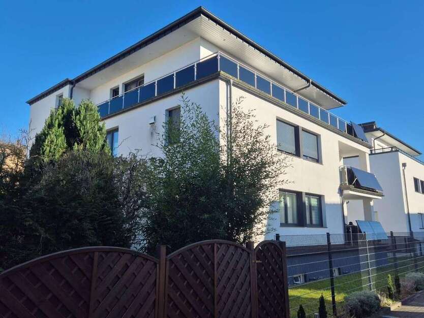 Wohnung zum Mieten in Paderborn-Elsen 1.350 € 132 m²
