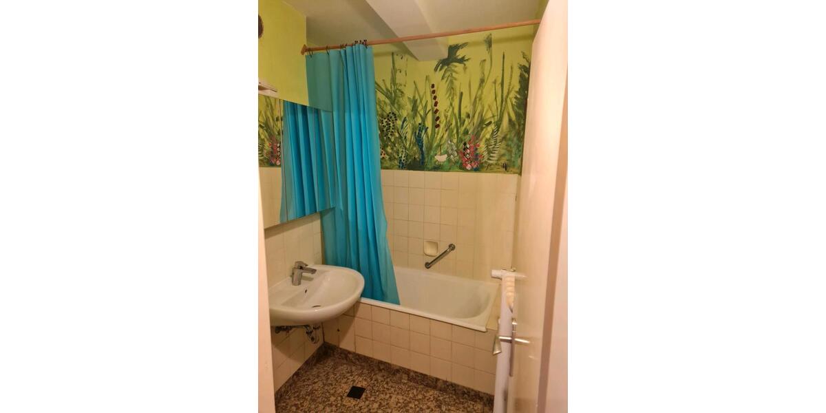 Etagenwohnung Bielefeld Mitte - 1 Zimmer, 37 m&sup2;, 490&euro; | Angebot:25790462