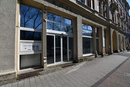 Gewerbeobjekt Riesa Innenstadt - 1 Zimmer, 160 m&sup2;, 1.440&euro; | Angebot:23744324