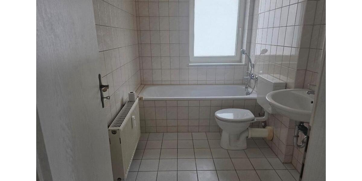 Etagenwohnung Altenburg - 2 Zimmer, 54 m&sup2;, 465&euro; | Angebot:26662239