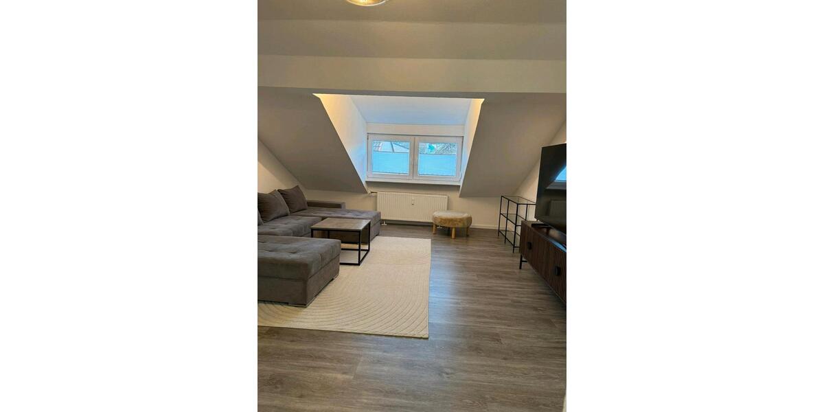 Dachwohnung komplett NEU 2.5 zimmer