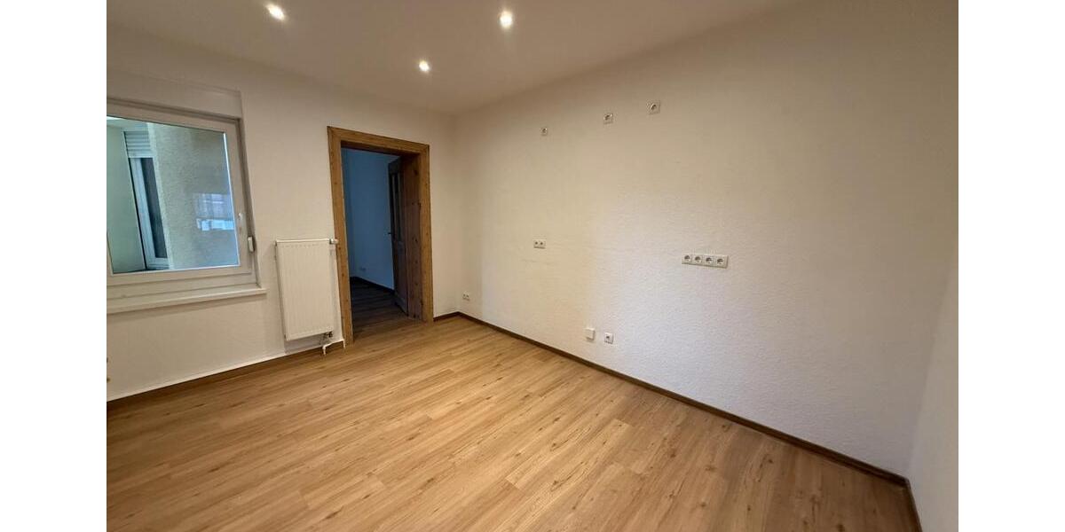 Etagenwohnung Delitzsch - 3 Zimmer, 73 m&sup2;, 720&euro; | Angebot:26317119