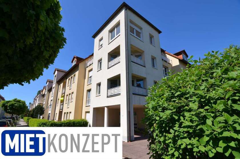 Wohnung zum Mieten in Halle 440 € 58.7 m²