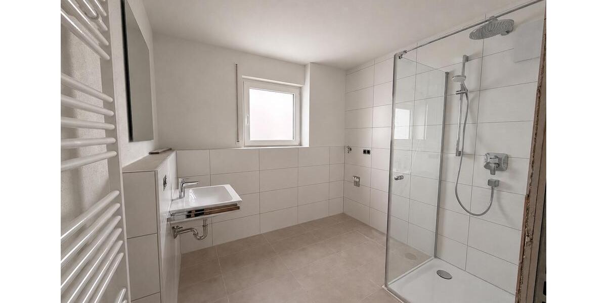 Erdgeschoßwohnung Backnang - 3 Zimmer, 84 m&sup2;, 1.355&euro; | Angebot:26560252