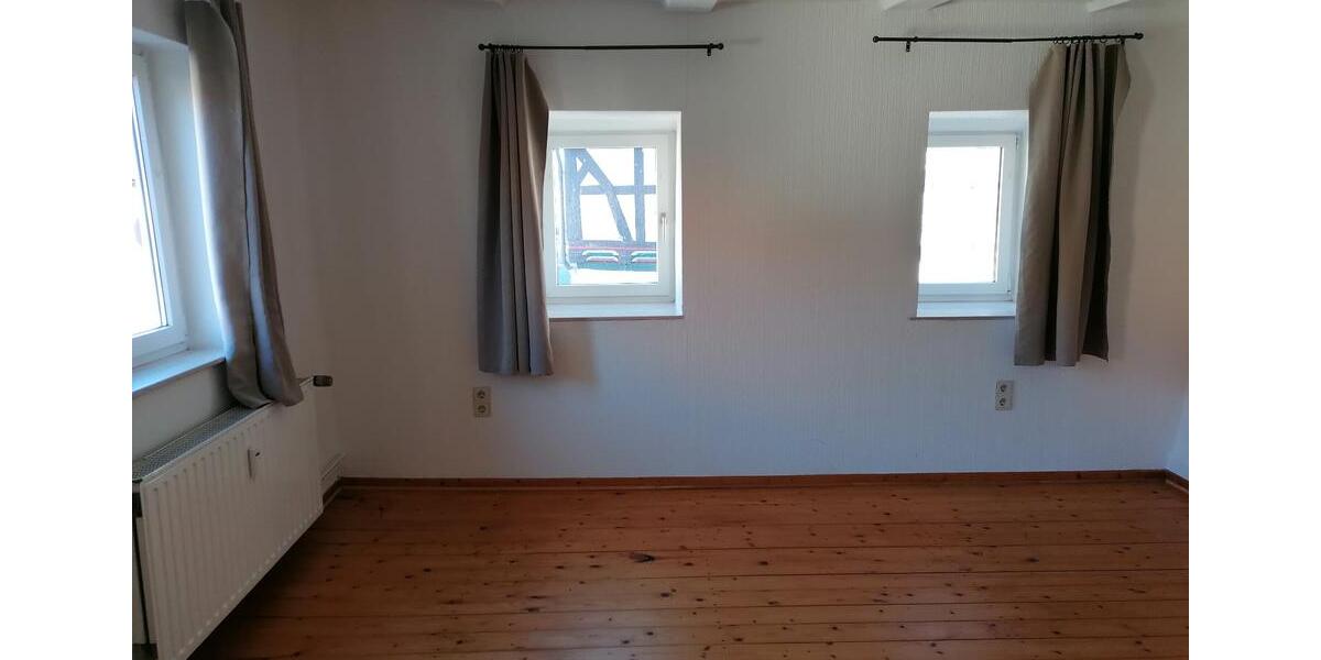Doppelhaushälfte Waldkappel - 4 Zimmer, 130 m&sup2;, 1.100&euro; | Angebot:25989143