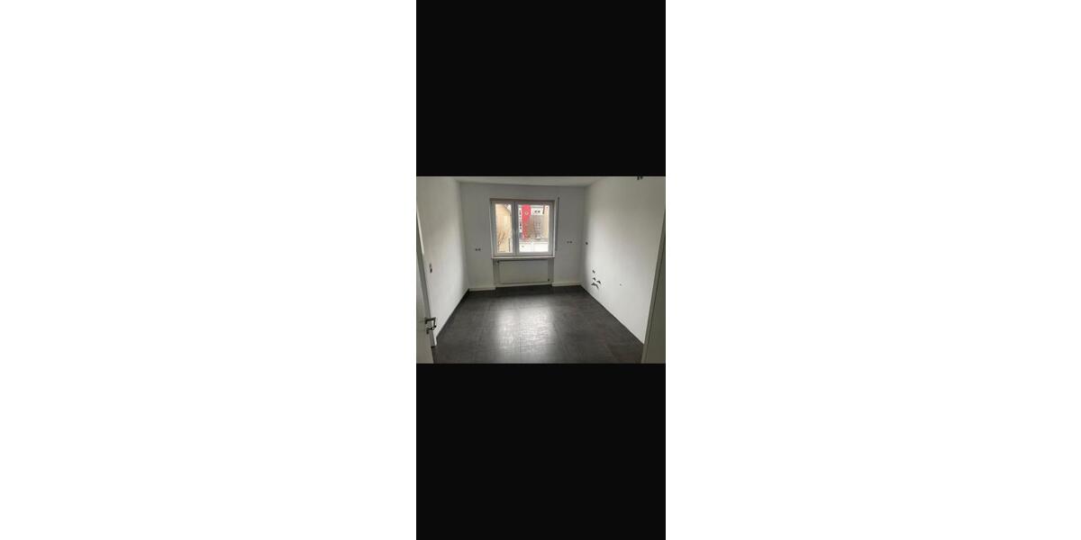 Etagenwohnung Hofgeismar - 3 Zimmer, 110 m&sup2;, 1.045&euro; | Angebot:24728032