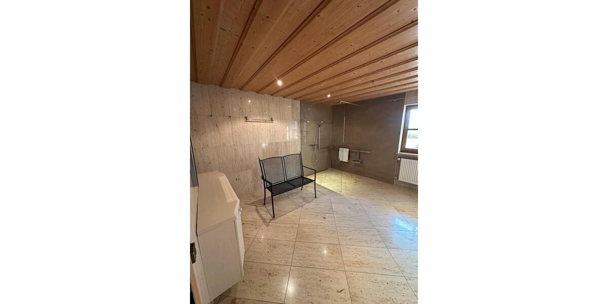 Erdgeschoßwohnung Eging am See - 3 Zimmer, 130 m&sup2;, 1.235&euro; | Angebot:24551288