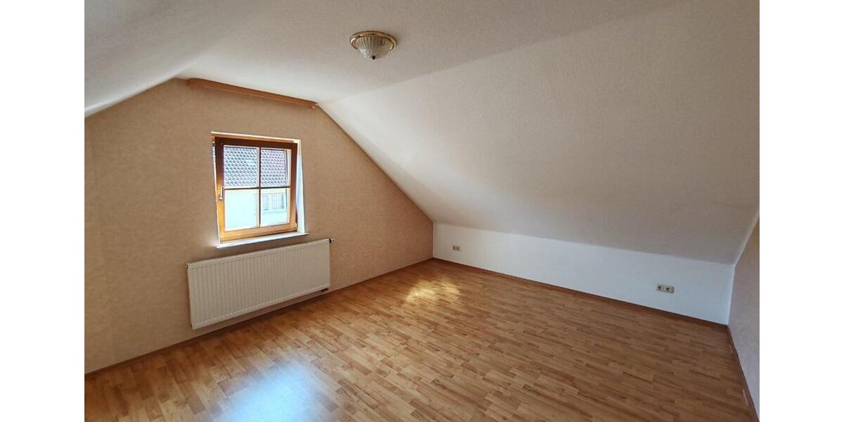 Einfamilienhaus bei der Burg Hohenstein 122 m² Wfl. 5 zimmer