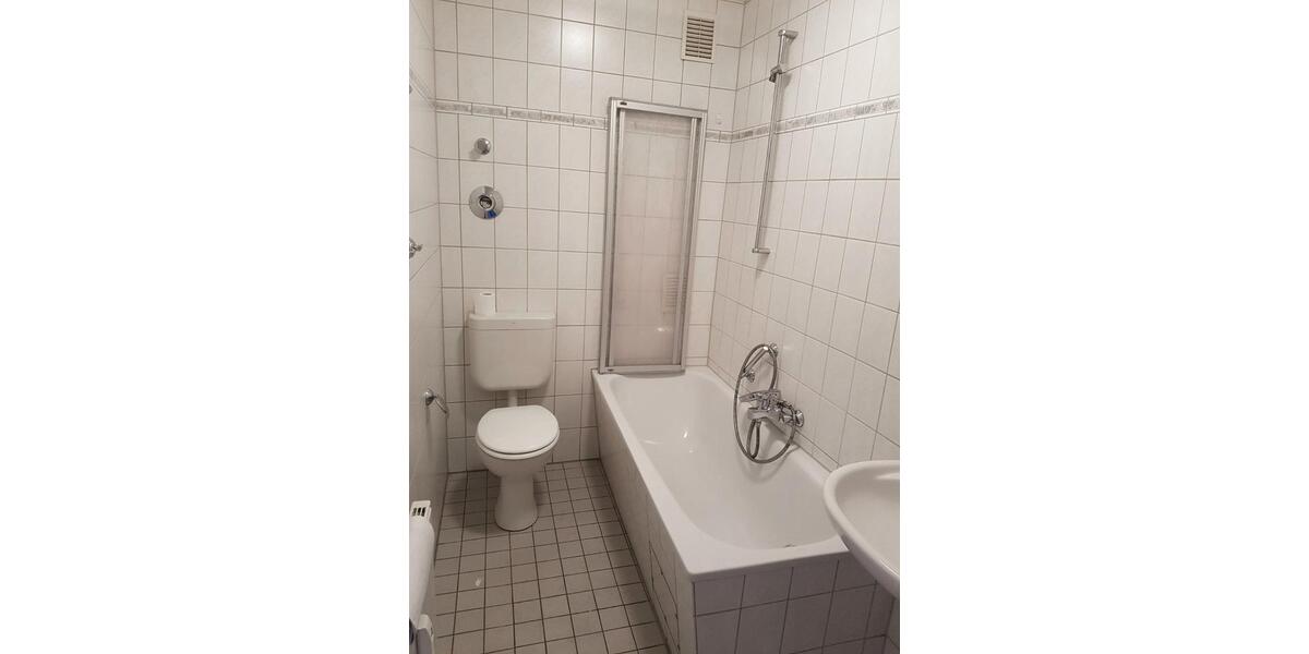 Etagenwohnung Hagen - 2 Zimmer, 61 m&sup2;, 440&euro; | Angebot:26230151