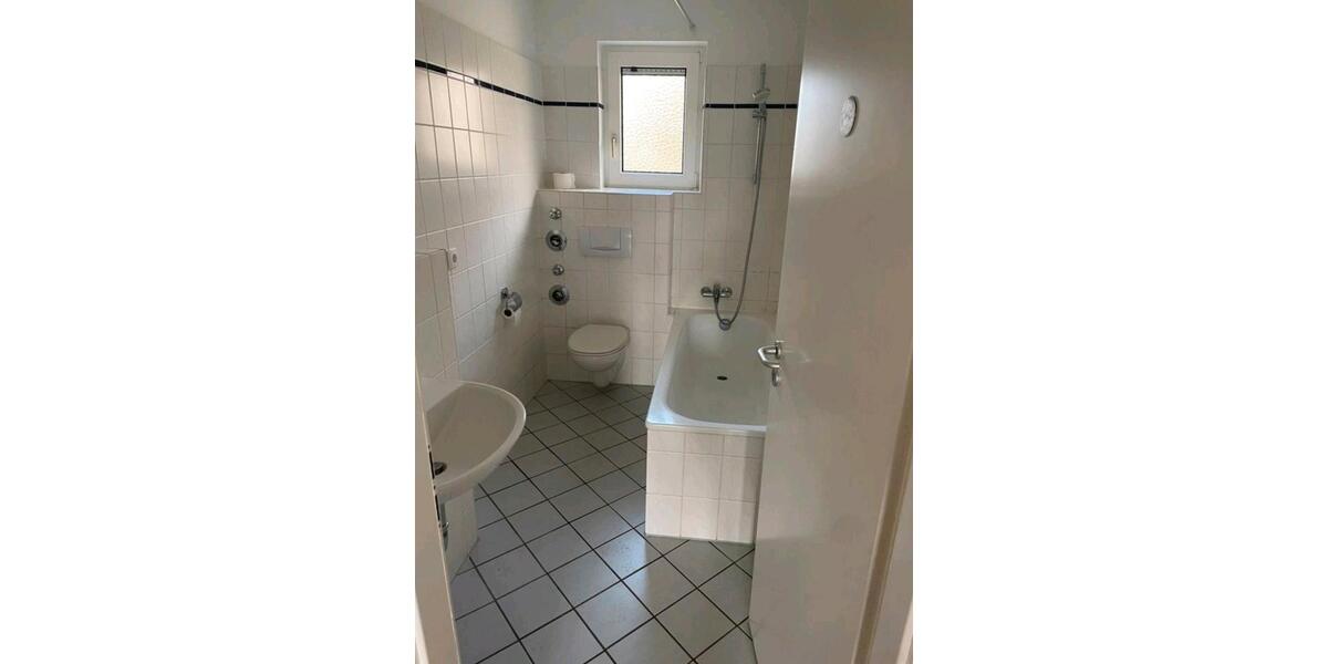 Etagenwohnung Rendsburg - 3 Zimmer, 65 m&sup2;, 785&euro; | Angebot:26546958
