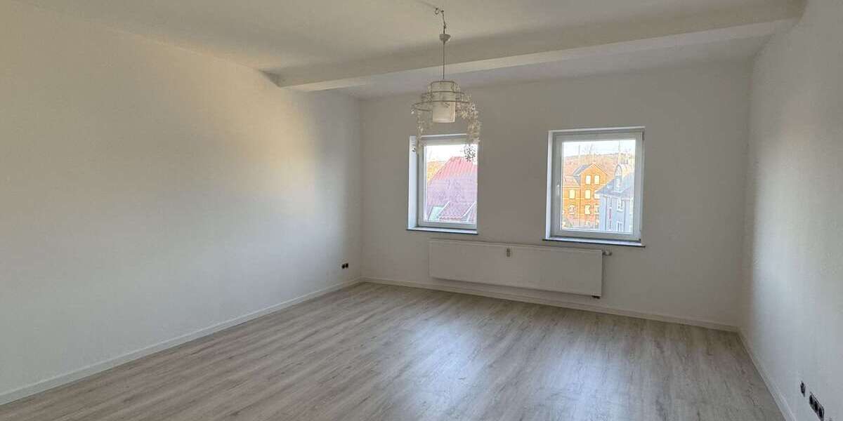 Etagenwohnung Bebra - 2 Zimmer, 68 m&sup2;, 600&euro; | Angebot:24089220