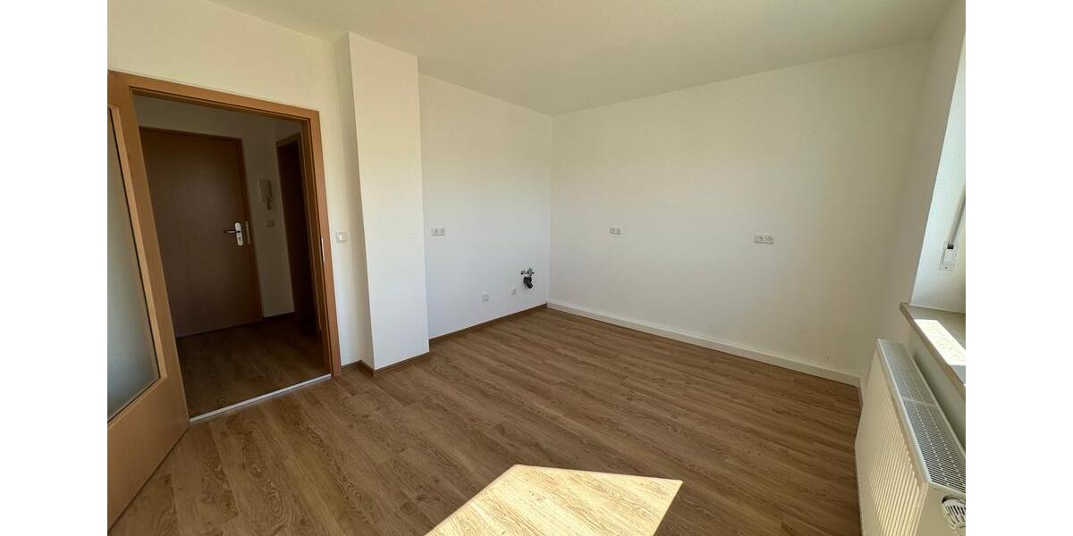 Etagenwohnung Weiden in der Oberpfalz - 1 Zimmer, 36 m&sup2;, 360&euro; | Angebot:26364480