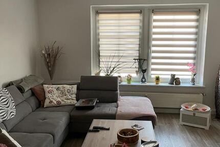 Wohnung Gröditz - 3 Zimmer, 65 m&sup2;, 370&euro; | Angebot:25790602