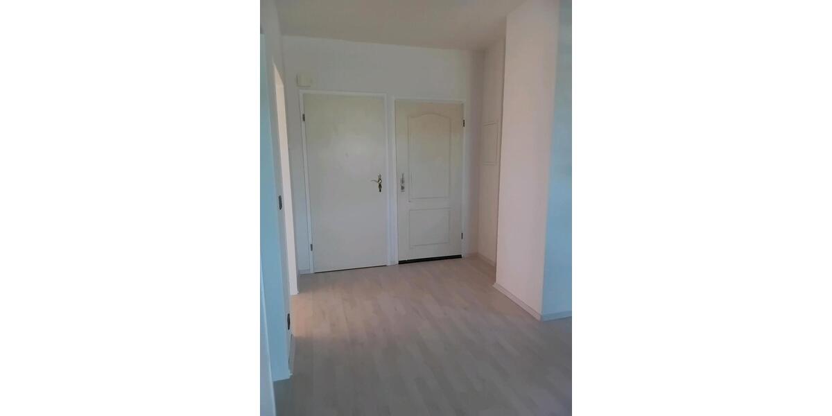 Dachgeschoßwohnung Neustadt am Rübenberge - 3.5 Zimmer, 120 m&sup2;, 1.100&euro; | Angebot:25613357