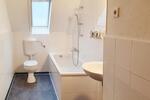 Dachgeschoßwohnung Duisburg Hamborn - 3 Zimmer, 72 m&sup2;, 457&euro; | Angebot:24478260