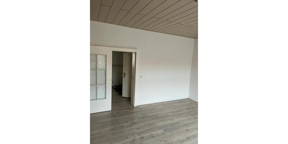 Etagenwohnung Aken (Elbe) - 3.5 Zimmer, 111 m&sup2;, 666&euro; | Angebot:26614496