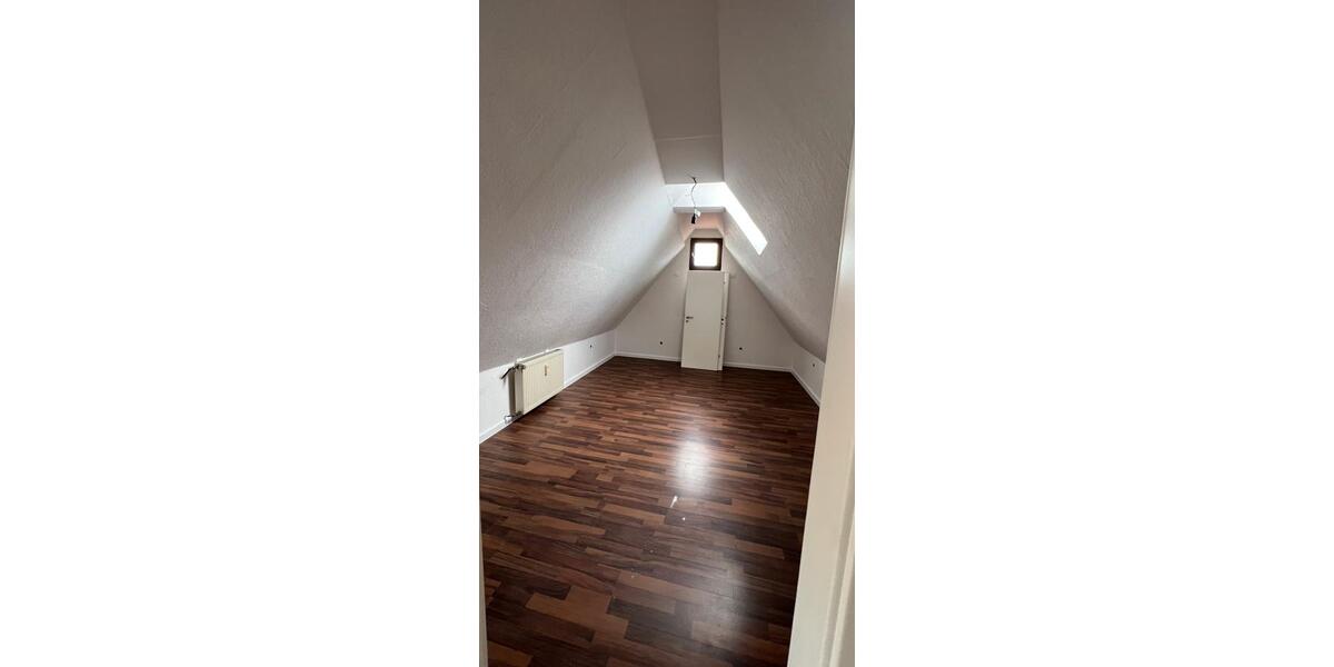 Maisonettenwohnung Halberstadt - 3 Zimmer, 90 m&sup2;, 450&euro; | Angebot:26619976