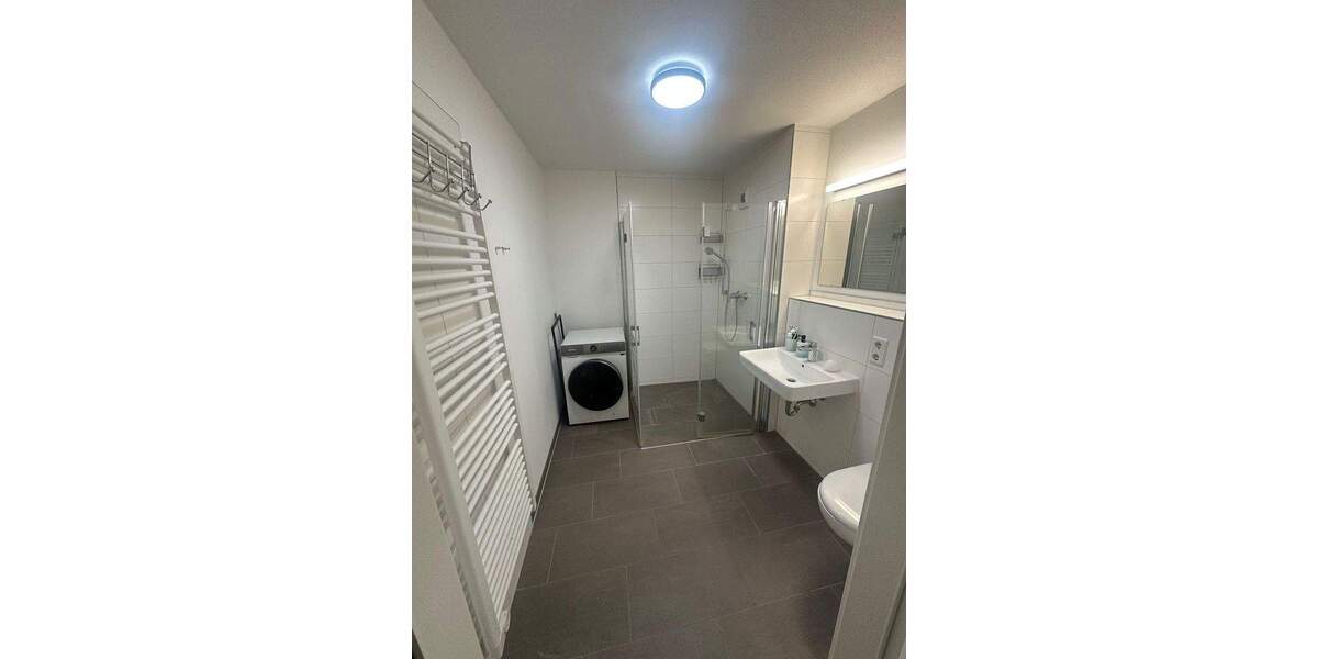 Etagenwohnung Regensburg Ostenviertel - 2 Zimmer, 63 m&sup2;, 999&euro; | Angebot:25098116
