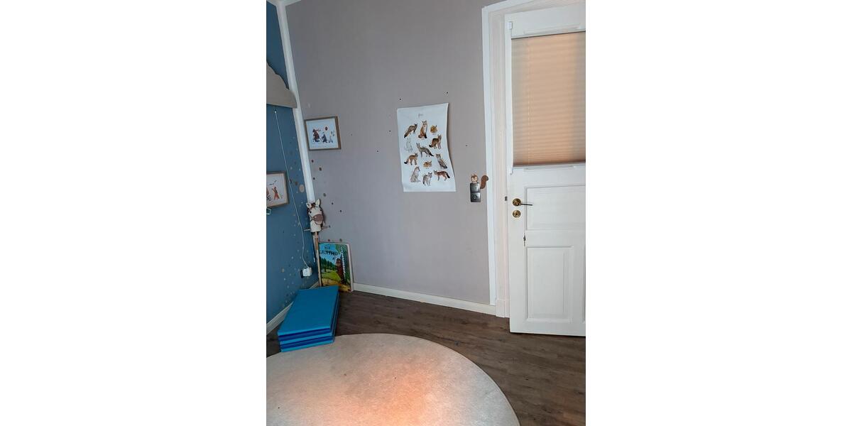 Etagenwohnung Flensburg Altstadt - 4 Zimmer, 95 m&sup2;, 1.220&euro; | Angebot:26377854