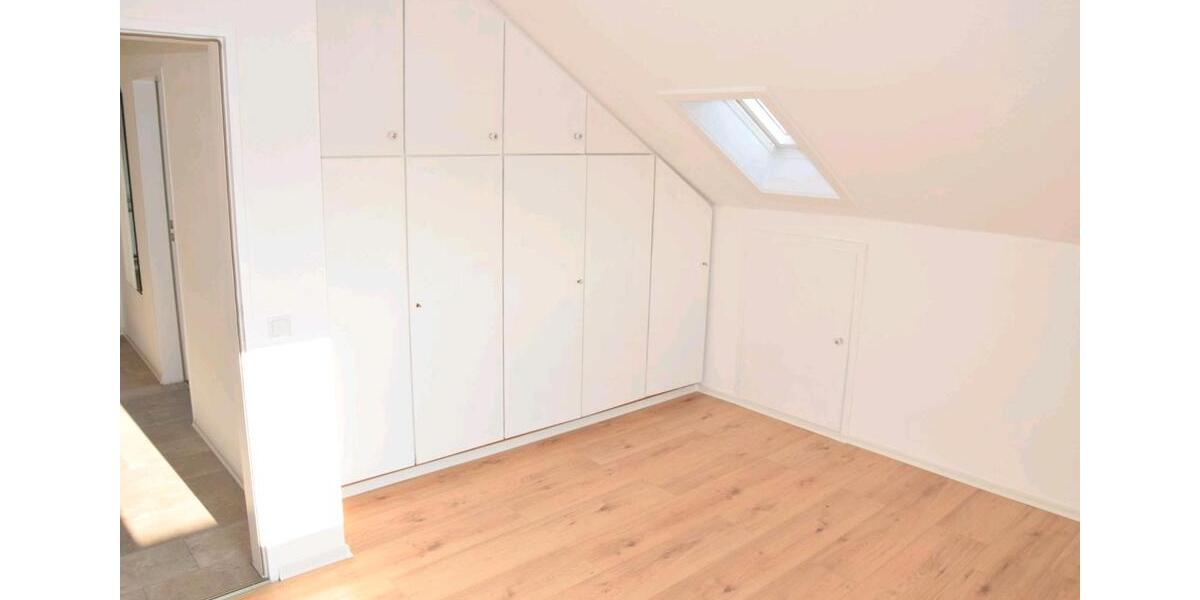 Dachgeschoßwohnung Seeheim-Jugenheim Jugenheim - 2 Zimmer, 68 m&sup2;, 800&euro; | Angebot:26547131