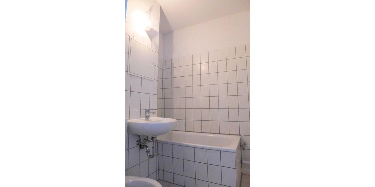 Etagenwohnung Sondershausen - 3 Zimmer, 60 m&sup2;, 424&euro; | Angebot:26003737