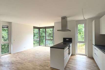 Wohnung Nürtingen - 4 Zimmer, 110 m&sup2;, 1.850&euro; | Angebot:25237997