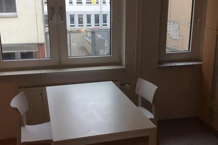 Möblierte 2 Zi Wohnung, DU City, 300 m HBF 2 zimmer