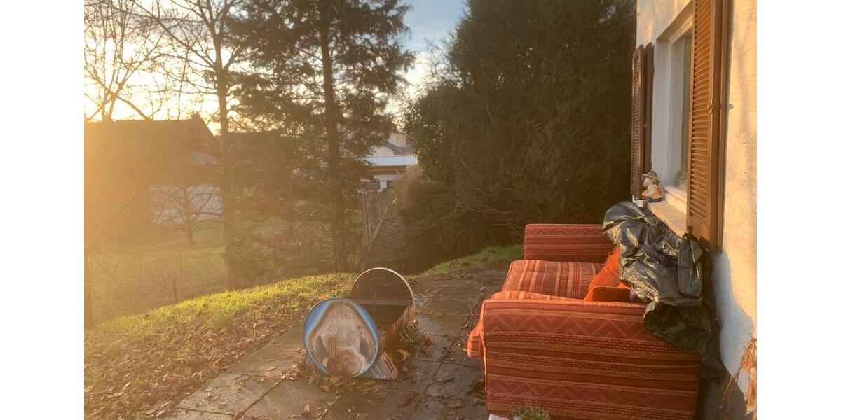 2 Zimmer (unmöbliert mögl.) in einer großen WG mit riesen Garten 2 zimmer