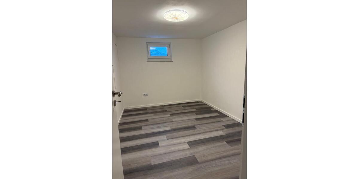 Etagenwohnung Bebra - 2 Zimmer, 50 m&sup2;, 700&euro; | Angebot:26325820