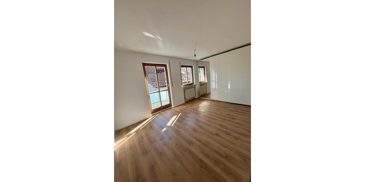 Etagenwohnung Bodenmais - 3 Zimmer, 85 m&sup2;, 980&euro; | Angebot:26272773