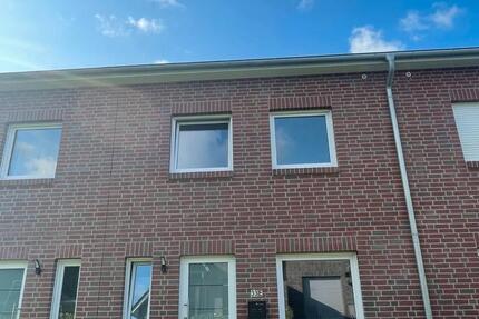 Haus Oldenburg Drielaker-Moor - 4 Zimmer, 92 m&sup2;, 1.350&euro; | Angebot:26087972