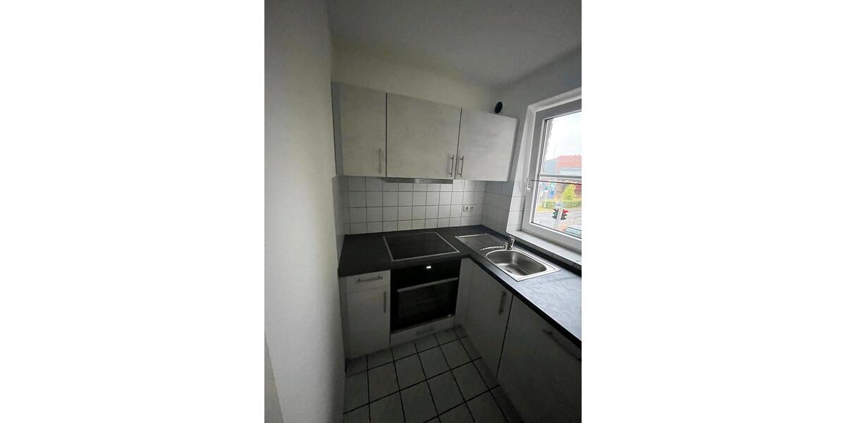 Etagenwohnung Neumünster - 2 Zimmer, 65 m&sup2;, 850&euro; | Angebot:26633859