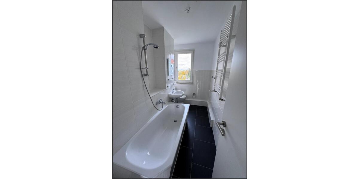 3-Zimmer-Wohnung 60 qm in Bitterfeld-Wolfen – ab sofort – 480 € k 3 zimmer