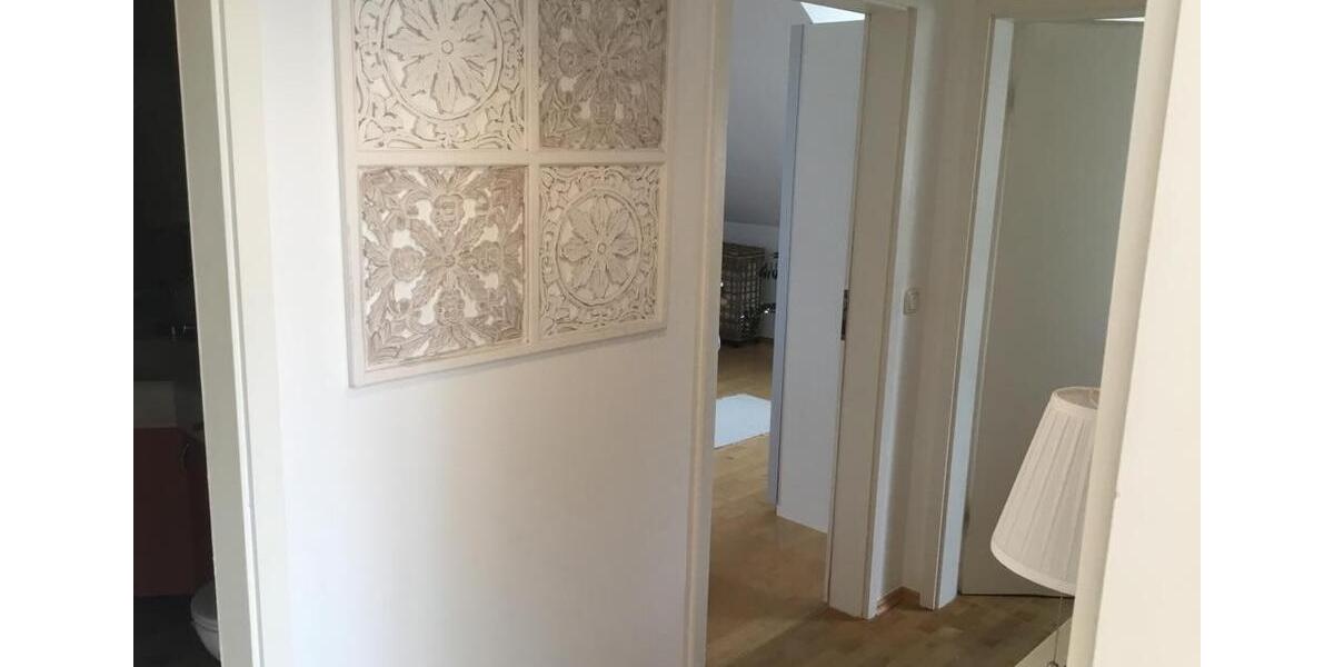 Dachgeschoßwohnung Neuötting - 3 Zimmer, 81 m&sup2;, 1.000&euro; | Angebot:25316777