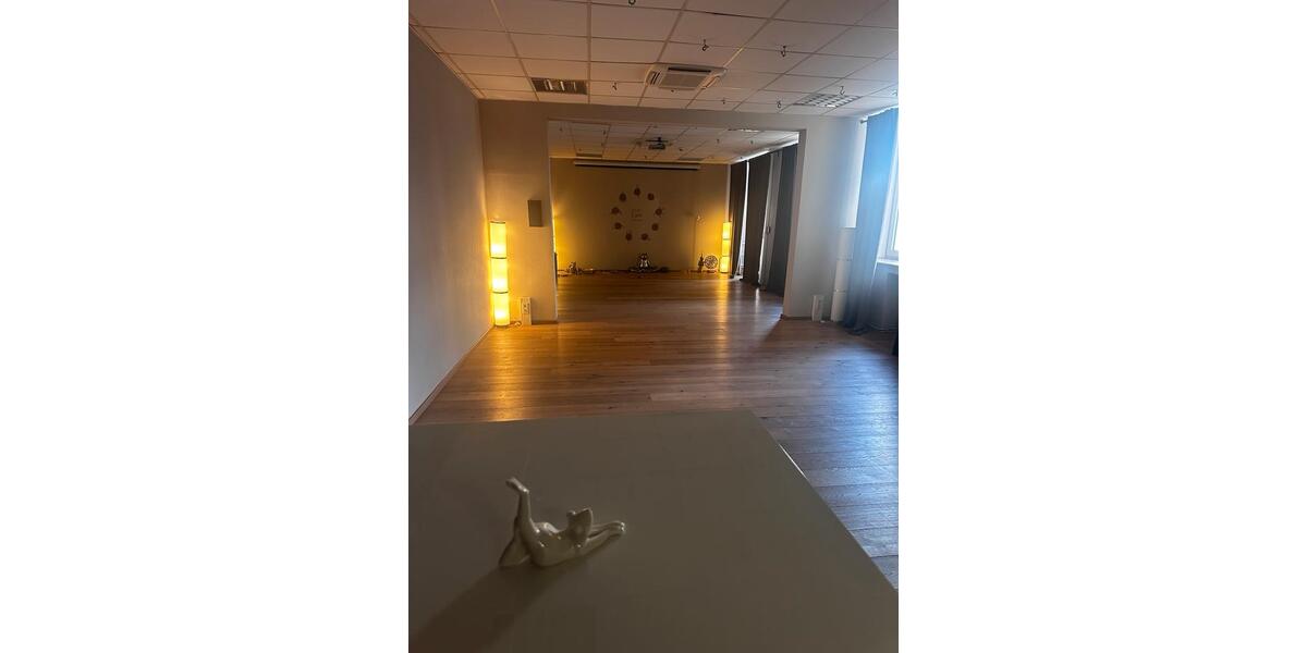 Yogastudio-Räume zur Untervermietung zimmer